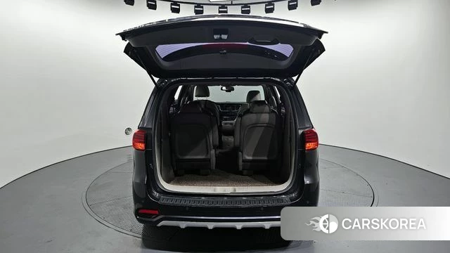 Kia The New Carnival id 3828861 из Кореи 11