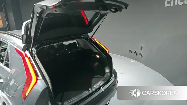 Kia Di Ol Nu Niro id 3611145 из Кореи 11