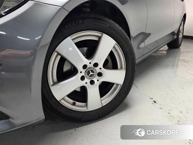 Mercedes-Benz C-Class W205 id 4552099 из Кореи 11