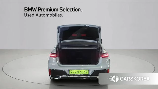 BMW 7 Series (G70) id 3876502 из Кореи 11