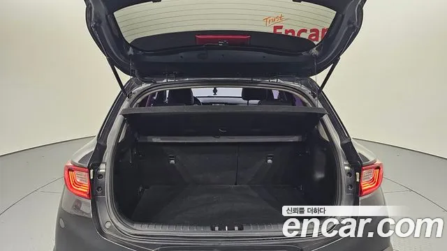 Kia Stonic id 2727466 из Кореи 11