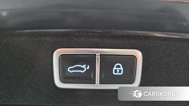 Hyundai Grandeur (GN7) id 3452472 из Кореи 11