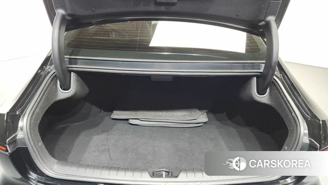 Hyundai Grandeur Hybrid (GN7) id 3864647 из Кореи 11