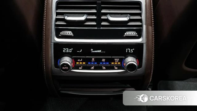 BMW 7 Series (G11) id 3885968 из Кореи 11