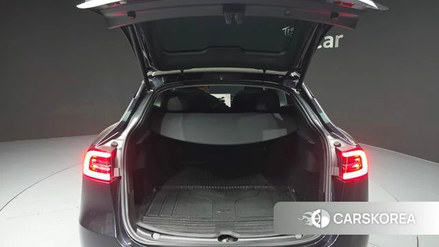 Tesla Model Y id 4177734 из Кореи 11