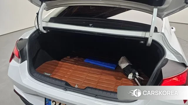 Hyundai Avante Hybrid (CN7) id 3519387 из Кореи 11