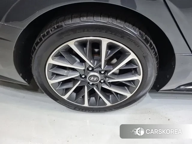 Hyundai Sonata (DN8) id 3759877 из Кореи 11