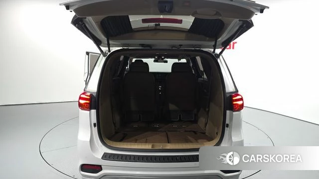 Kia The New Carnival id 3942937 из Кореи 11