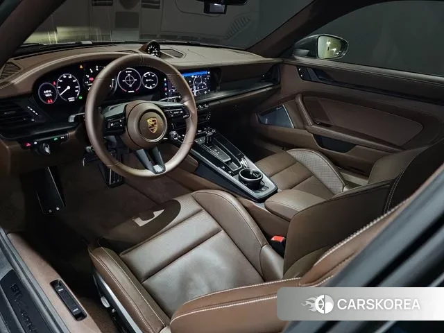 Porsche 911(992) id 3230284 из Кореи 11