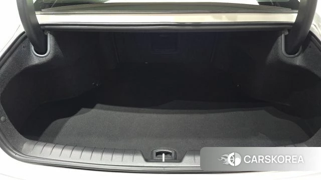 Hyundai Grandeur Hybrid (GN7) id 4421740 из Кореи 11