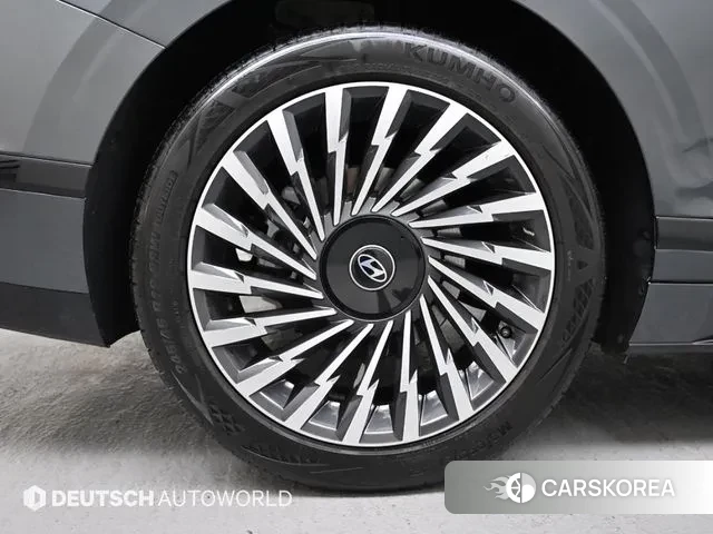 Hyundai Grandeur (GN7) id 3420747 из Кореи 11