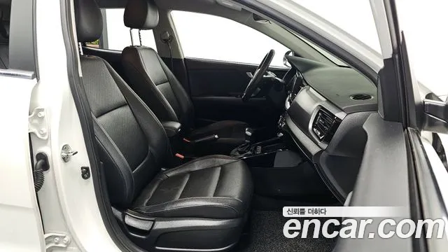 Kia Stonic id 2791457 из Кореи 11