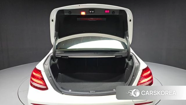 Mercedes-Benz E-Class W213 id 4689011 из Кореи 11