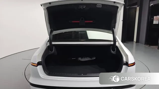 Hyundai Grandeur Hybrid (GN7) id 3300337 из Кореи 11