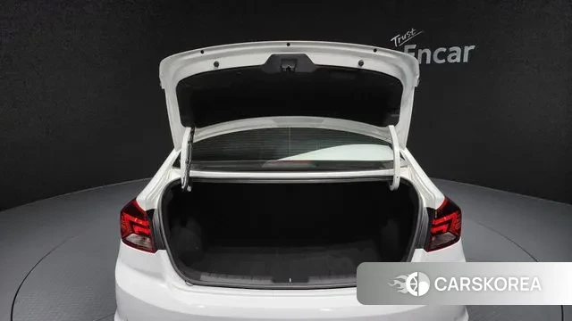 Hyundai The New Avante AD id 3385653 из Кореи 11