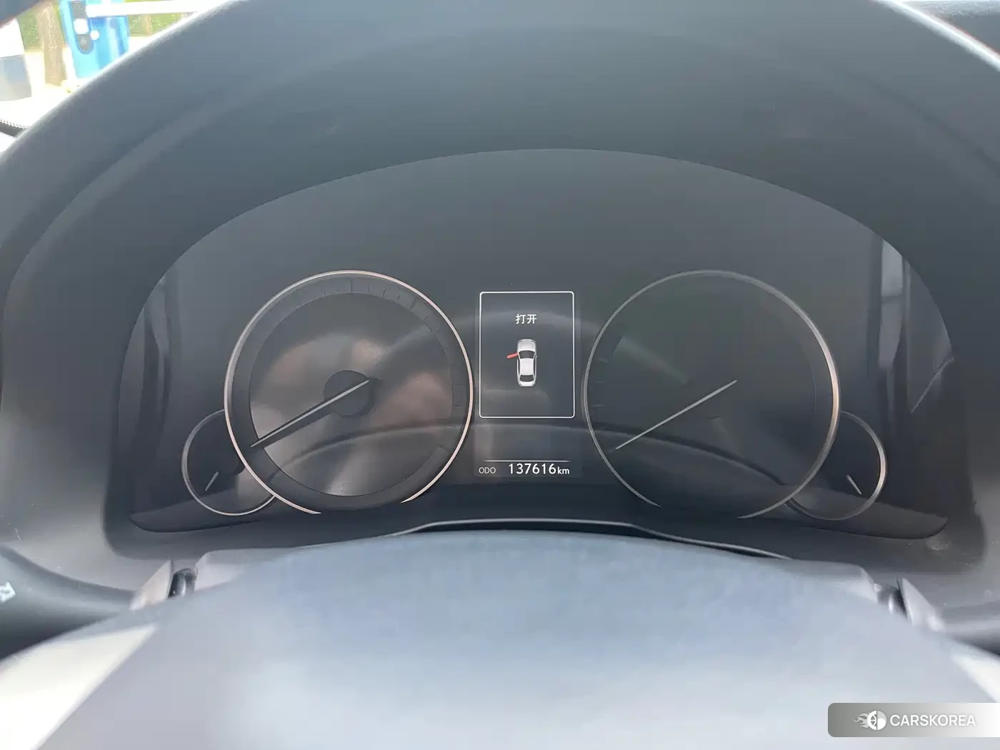 Lexus ES id 4553879 из Китая 11