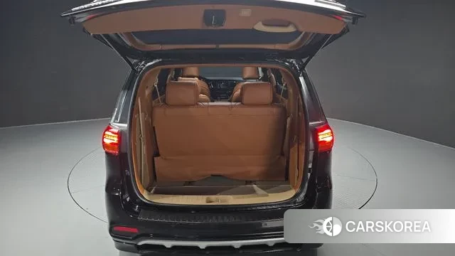 Kia The New Carnival id 3672694 из Кореи 11