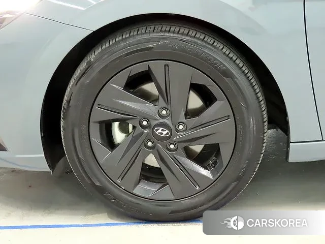 Hyundai Avante Hybrid (CN7) id 2486683 из Кореи 11