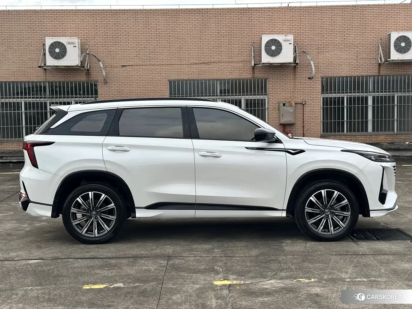 Chang'an Changan CS75PLUS id 4570328 из Китая 11