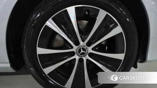 Mercedes-Benz E-Class W213 id 4573844 из Кореи 11