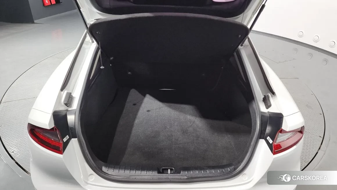 Kia Stinger id 2097308 из Кореи 11