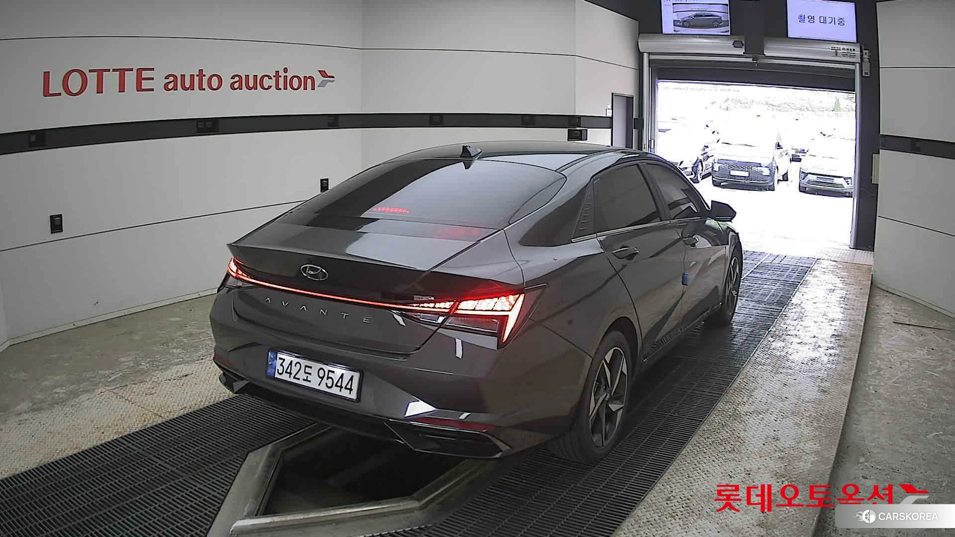 Hyundai Avante id 4347319 из Кореи 11