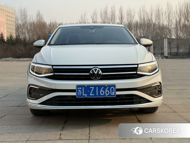 Volkswagen Bora id 4256081 из Китая 11