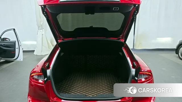 Kia Stinger id 3608047 из Кореи 11