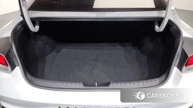 Hyundai Avante (CN7) id 3616692 из Кореи 11