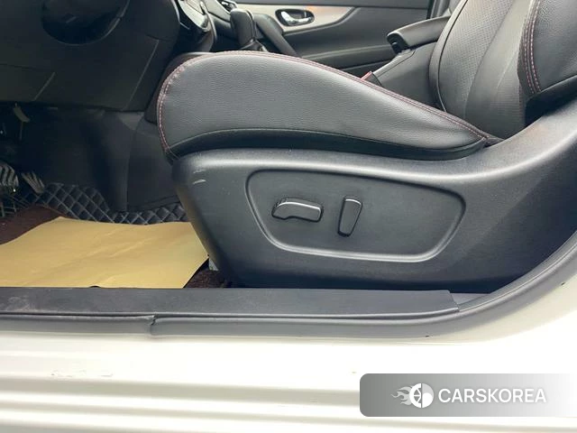 Nissan Qashqai id 4298002 из Китая 11