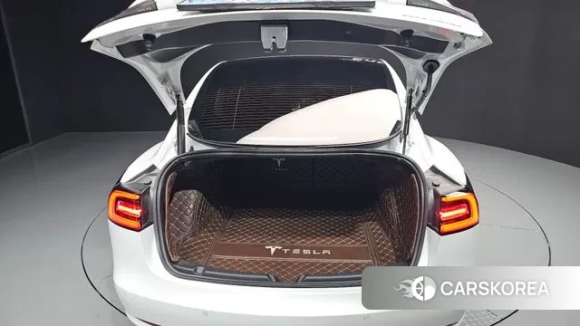 Tesla Model 3 id 2895553 из Кореи 11