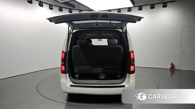 Hyundai The New Grand Starex id 3134054 из Кореи 11