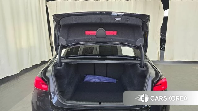 BMW 5 Series (G30) id 3842522 из Кореи 11