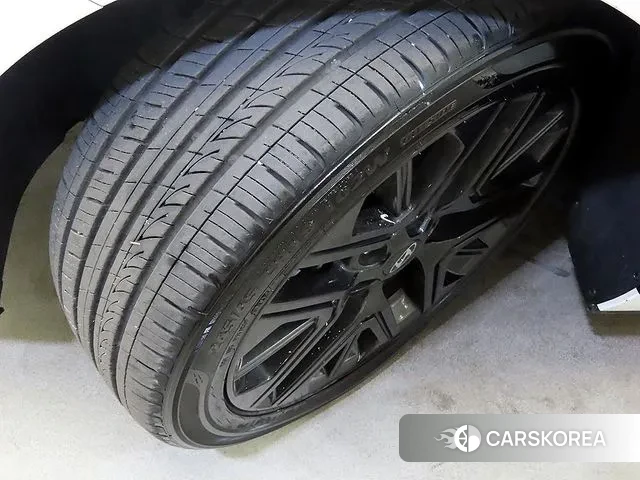 Hyundai Grandeur (GN7) id 3432171 из Кореи 11