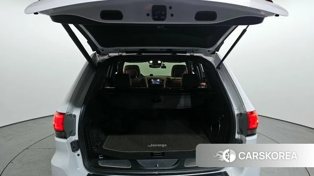 Jeep Grand Cherokee id 3911063 из Кореи 11