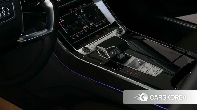 Audi A8 id 4380719 из Китая 11