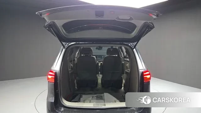 Kia The New Carnival id 3754524 из Кореи 11