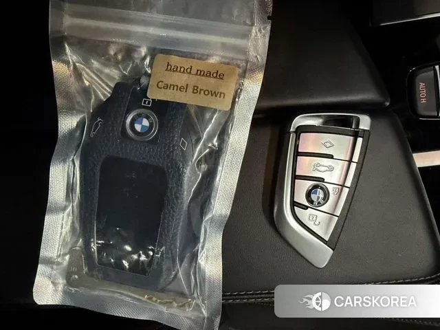 BMW 5 Series (G30) id 3439199 из Кореи 11