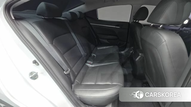 Hyundai Avante AD id 4557809 из Кореи 11