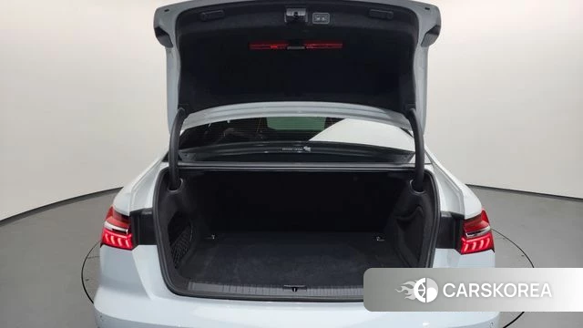 Audi A6 (C8) id 3884339 из Кореи 11