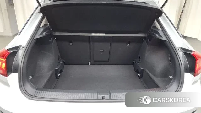 Volkswagen T-Roc id 3349622 из Кореи 11