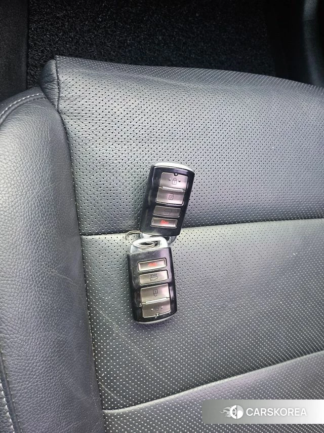 Kia Come New K7 id 4203930 из Кореи 11