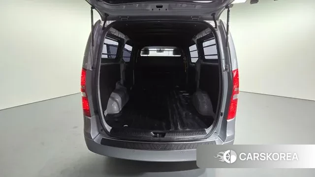 Hyundai The New Grand Starex id 3076599 из Кореи 11