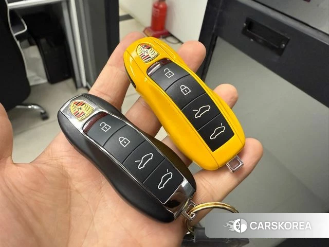 Porsche 718 Boxster id 4298762 из Кореи 11