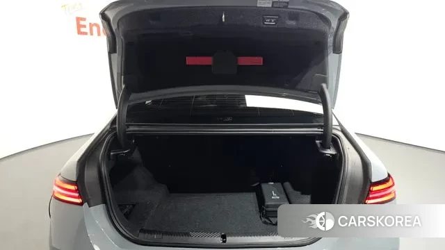 BMW 5 Series (G60) id 3720655 из Кореи 11