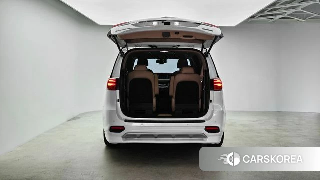 Kia The New Carnival id 4574144 из Кореи 11
