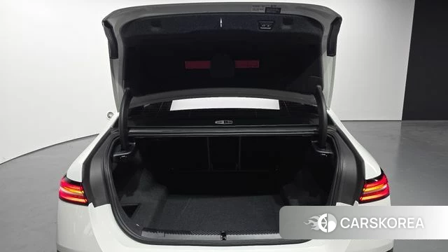 BMW 5 Series (G60) id 4229841 из Кореи 11