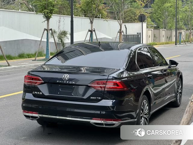 Volkswagen Huiang id 4272914 из Китая 11