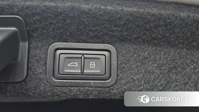 Audi A6 (C8) id 3021978 из Кореи 11