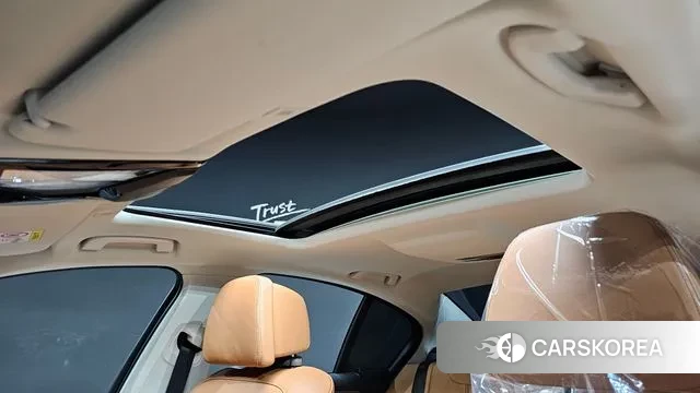 BMW 5 Series (G30) id 3379180 из Кореи 11